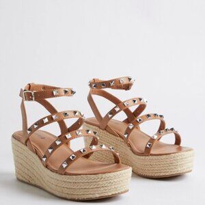 Torrid Women's Studded Gladiator Flatform Wedge Sandal (9WW)-NWOT